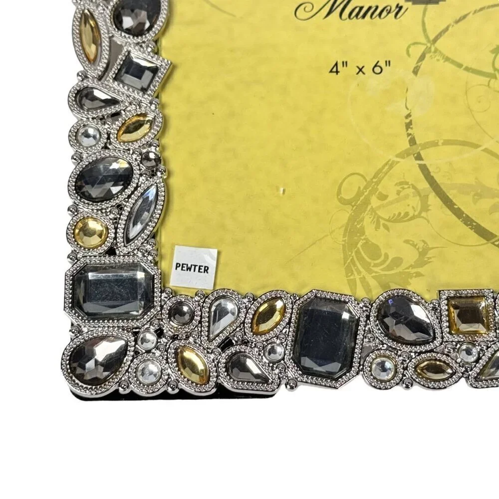 Ashleigh Manor Jeweled Photo Frame Metal Pewter Gemstone 4”x6”  Silver Gray